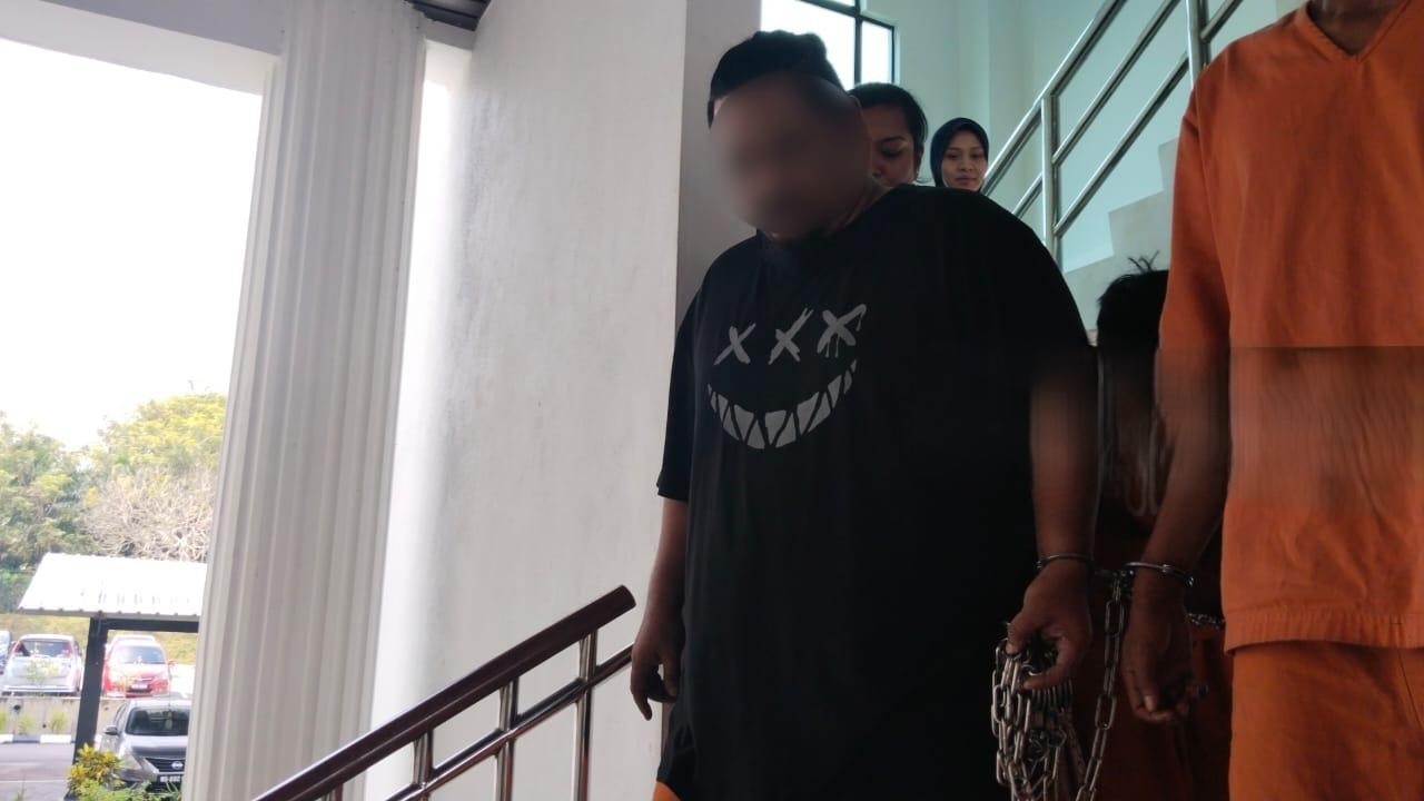 பாதுகாவலர் மீது பாலியல் பலாத்கார குற்றச்சாட்டு