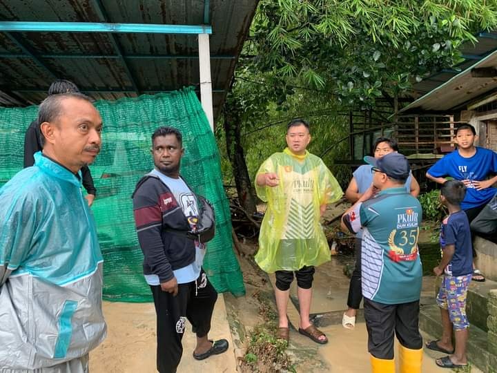 கூலிம் மாவட்டத்தில் காவல்நிலையம் உட்பட பல இடங்களில் வெள்ளம்