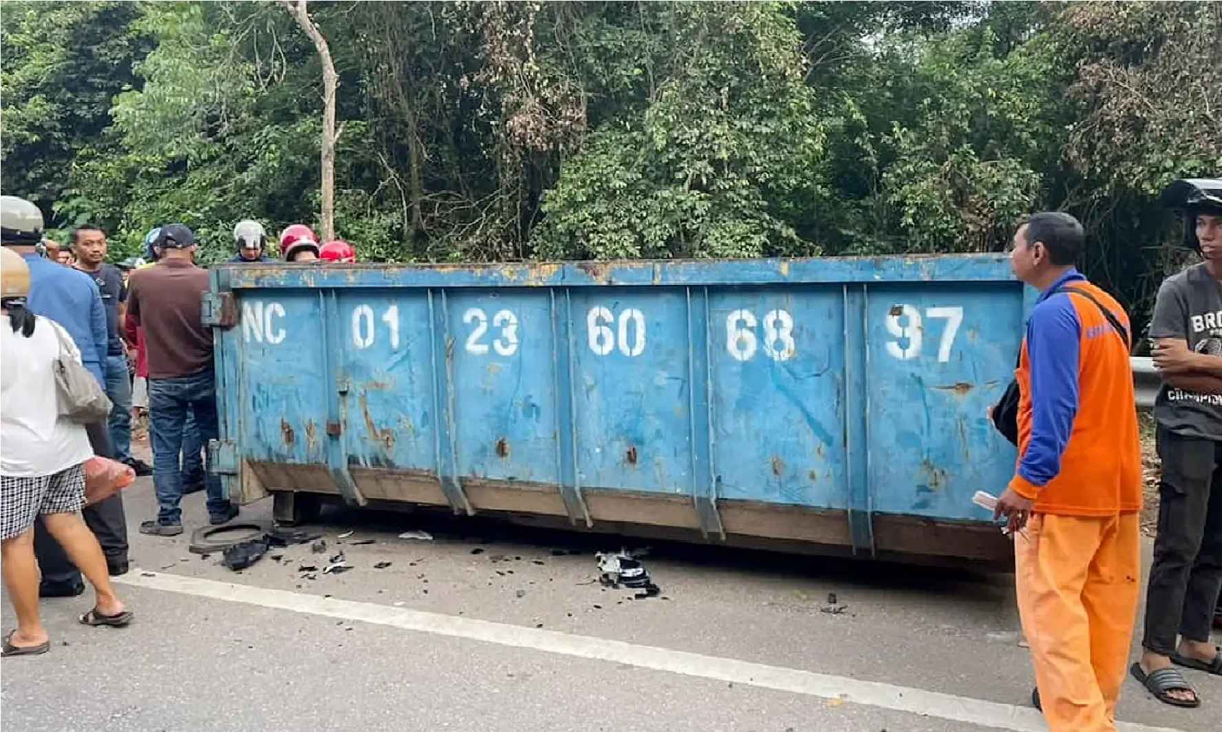 கோர விபத்தில் இரண்டு சகோதர்கள் உயிரிழந்தனர்