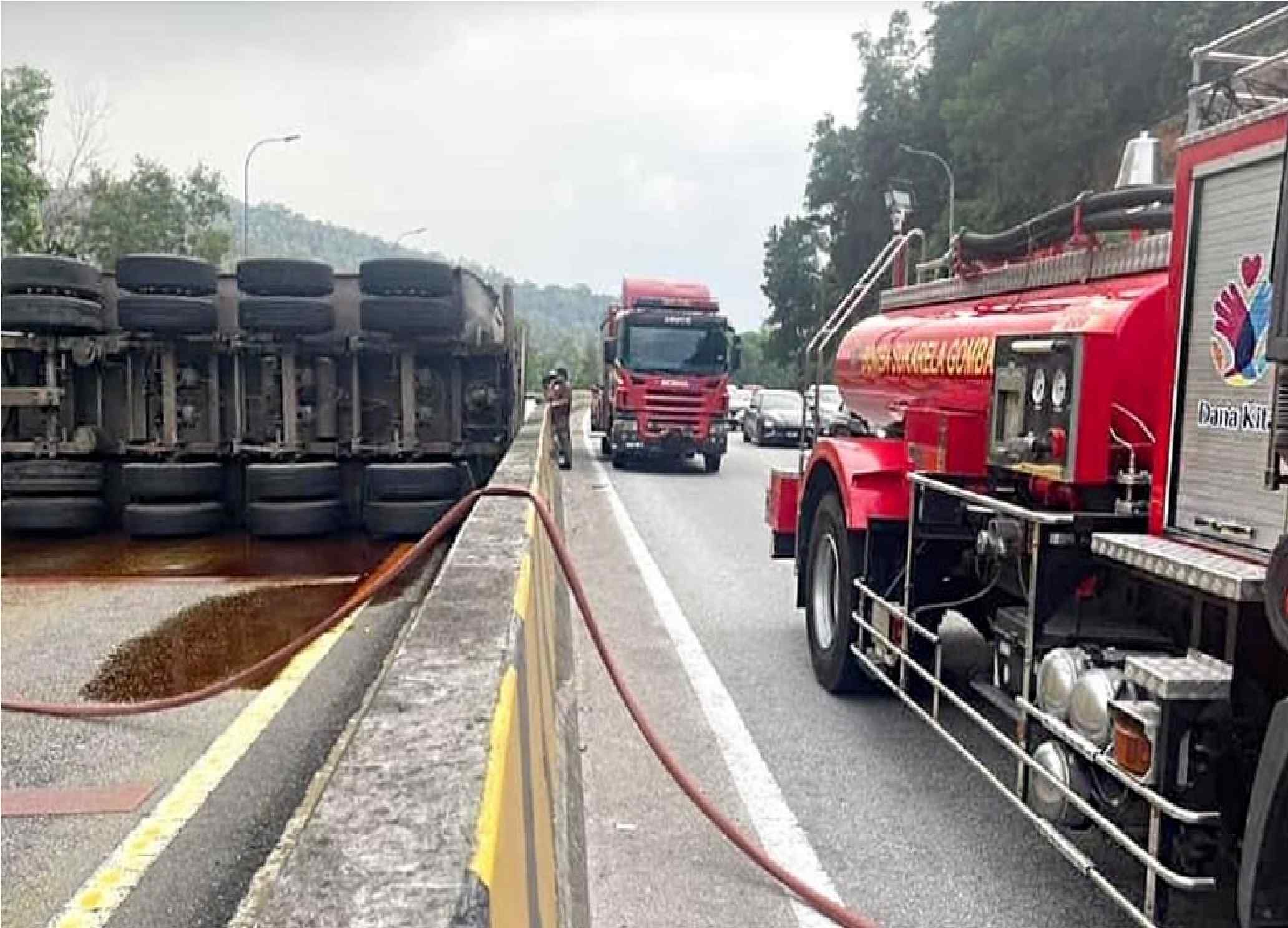 அந்த லோரி ஓட்டுநர் உயிரிழந்தார்