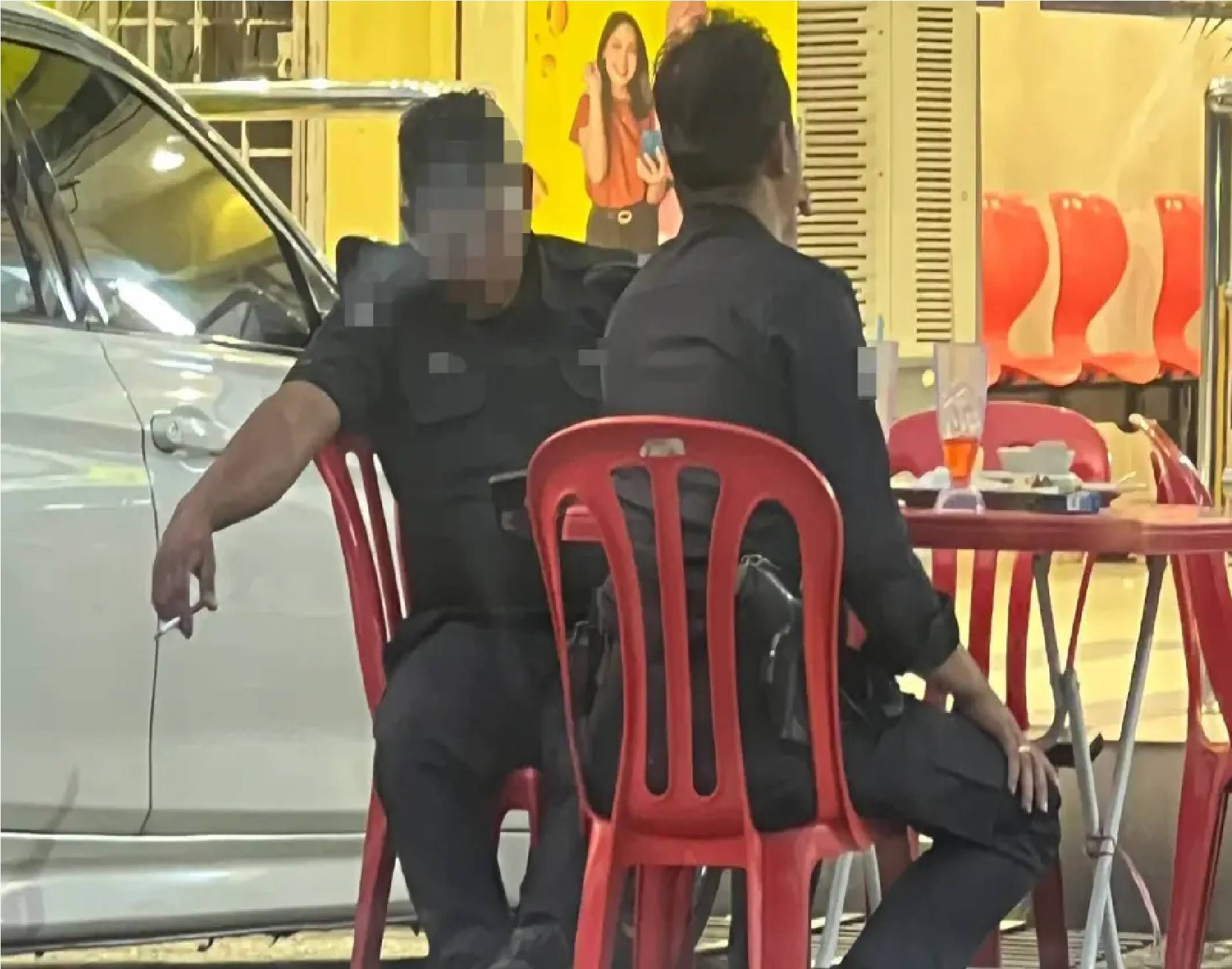 போலீசார் விசாரணை நடத்தி வருகின்றனர்