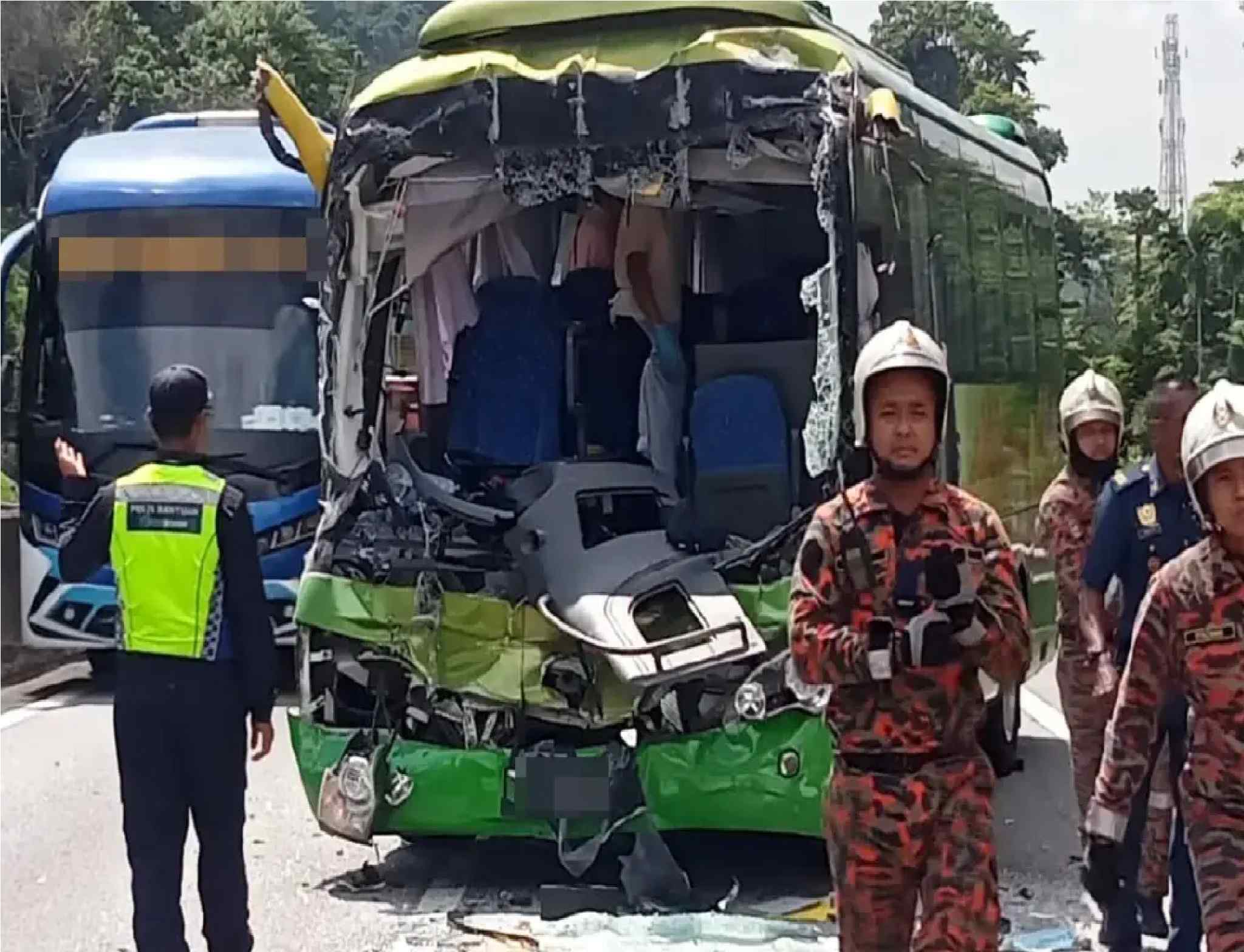 11 ஜப்பானிய சுற்றுப்பயணிகள் உட்பட 13 பேர் காயம்