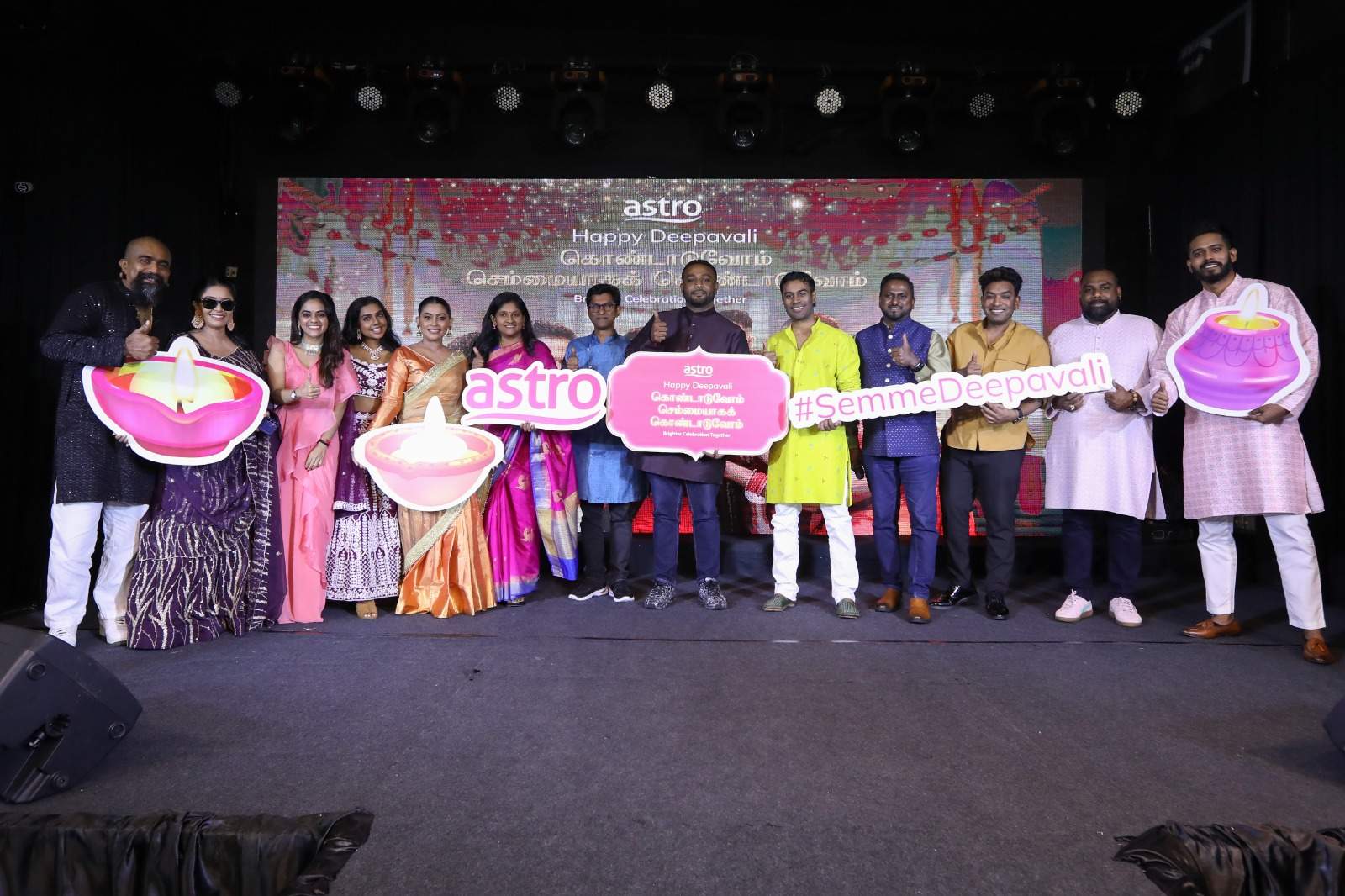 ஆஸ்ட்ரோவின் ஹலோ தீபாவளி நிகழ்ச்சிகள்