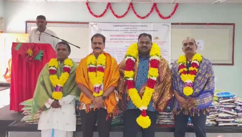 கம்போங் பண்டானில் தீபாவளி அன்பளிப்பு