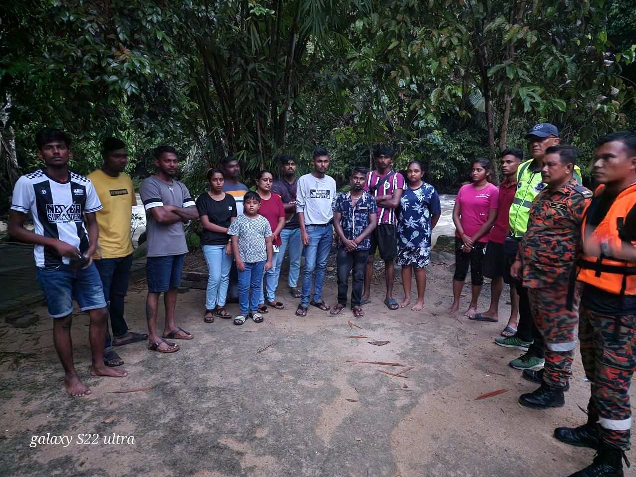 சீடிம் ஆற்றில் தினேஸ்வரன் இளைஞர் மூழ்கி மாயம்