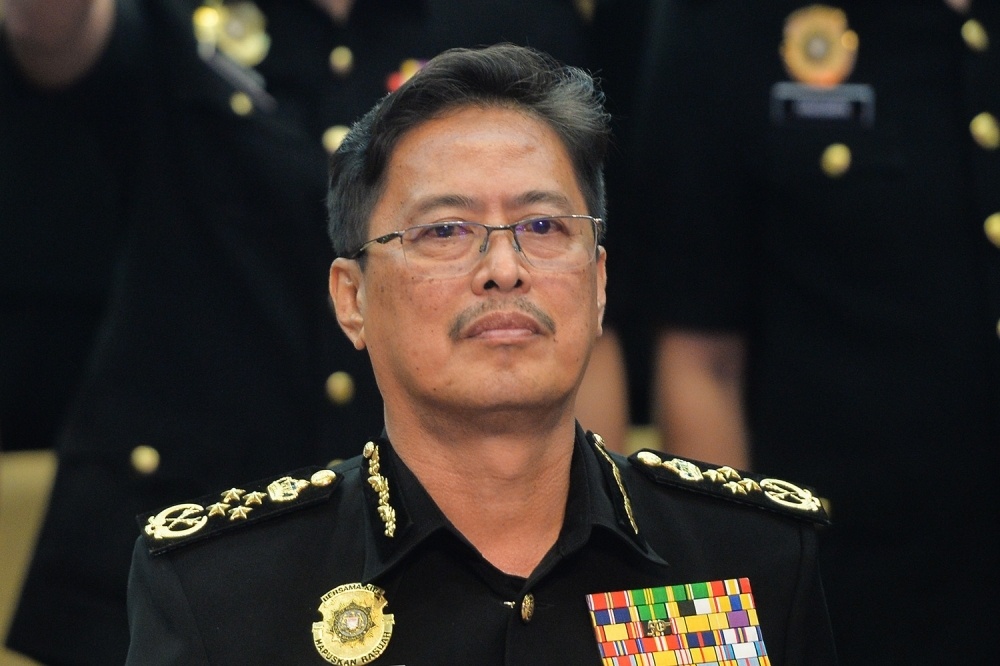 லஞ்ச ஊழல்  Selangor Menteri Besar Incorporated நிறுவனத்தின் 20 திட்டங்கள் தொடர்பில் SPRM முழு வீச்சில் விசாரணை