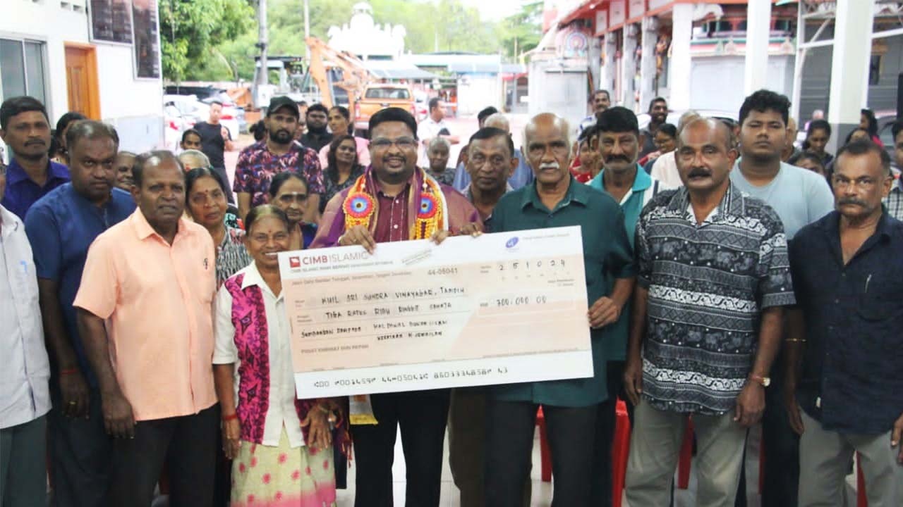 மந்திரி பெசாருக்கும், ஆட்சிக்குழு உறுப்பினருக்கு வீரப்பன் நன்றி