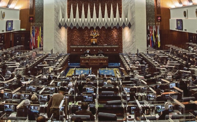 8 சட்டத்திருத்த மசோதாக்களுக்கு மாமன்னர் ஒப்புதல்