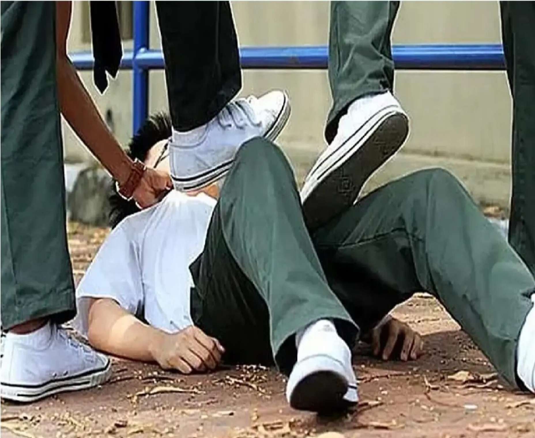 அந்த சம்பவத்தை போலீசார் விசாரணை செய்யும்