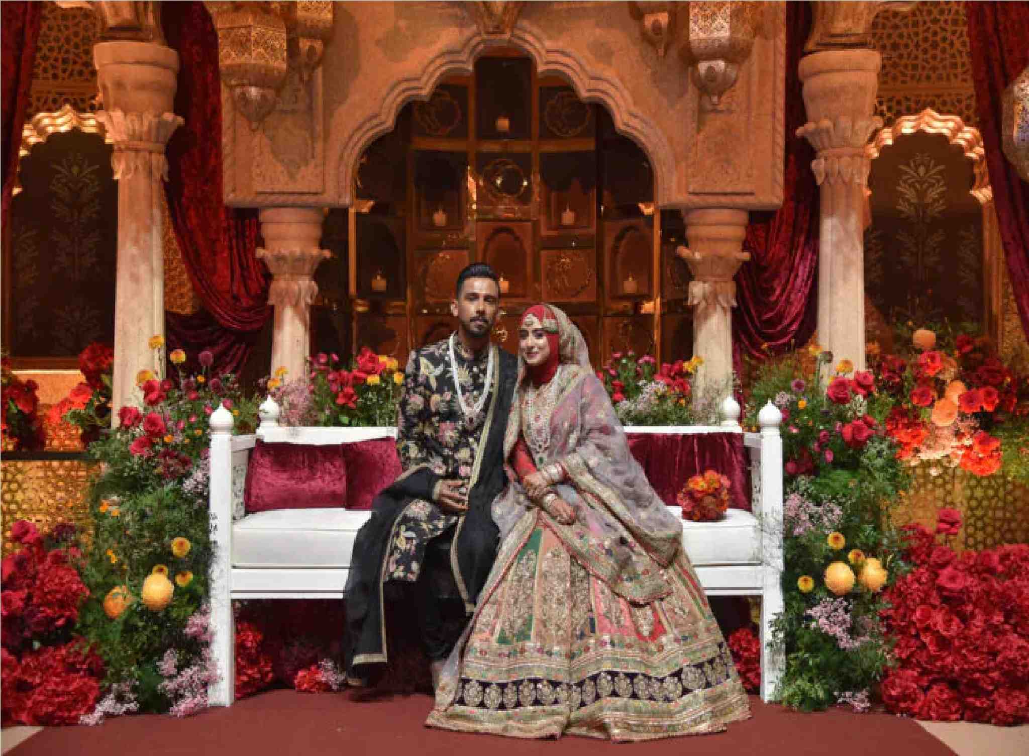 மலேசியா இதுவரை கண்டிராத DMY நிறுவனர் புதல்வரின் பிரமாண்டபமான திருமண விழா  மின்னும் நட்சத்திர உலகமாக மாறியது Setia City Convention Centre