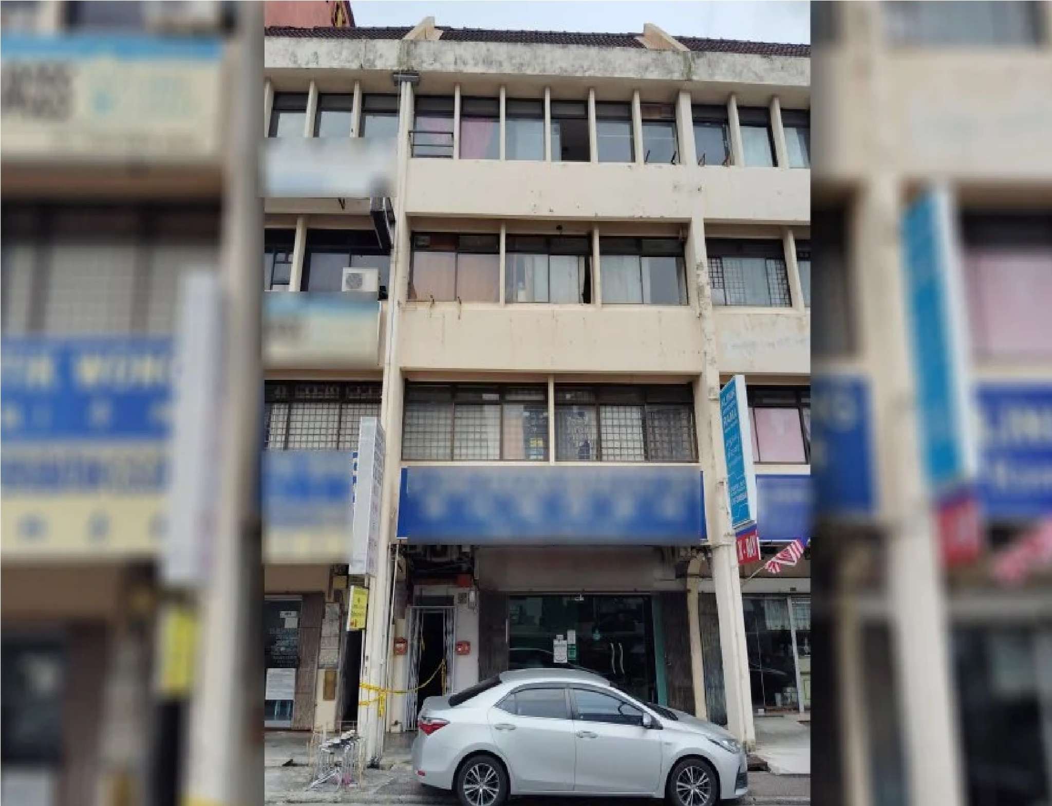 16 கத்திக்குத்து காயங்களுடன் ஆடவர் கொலை