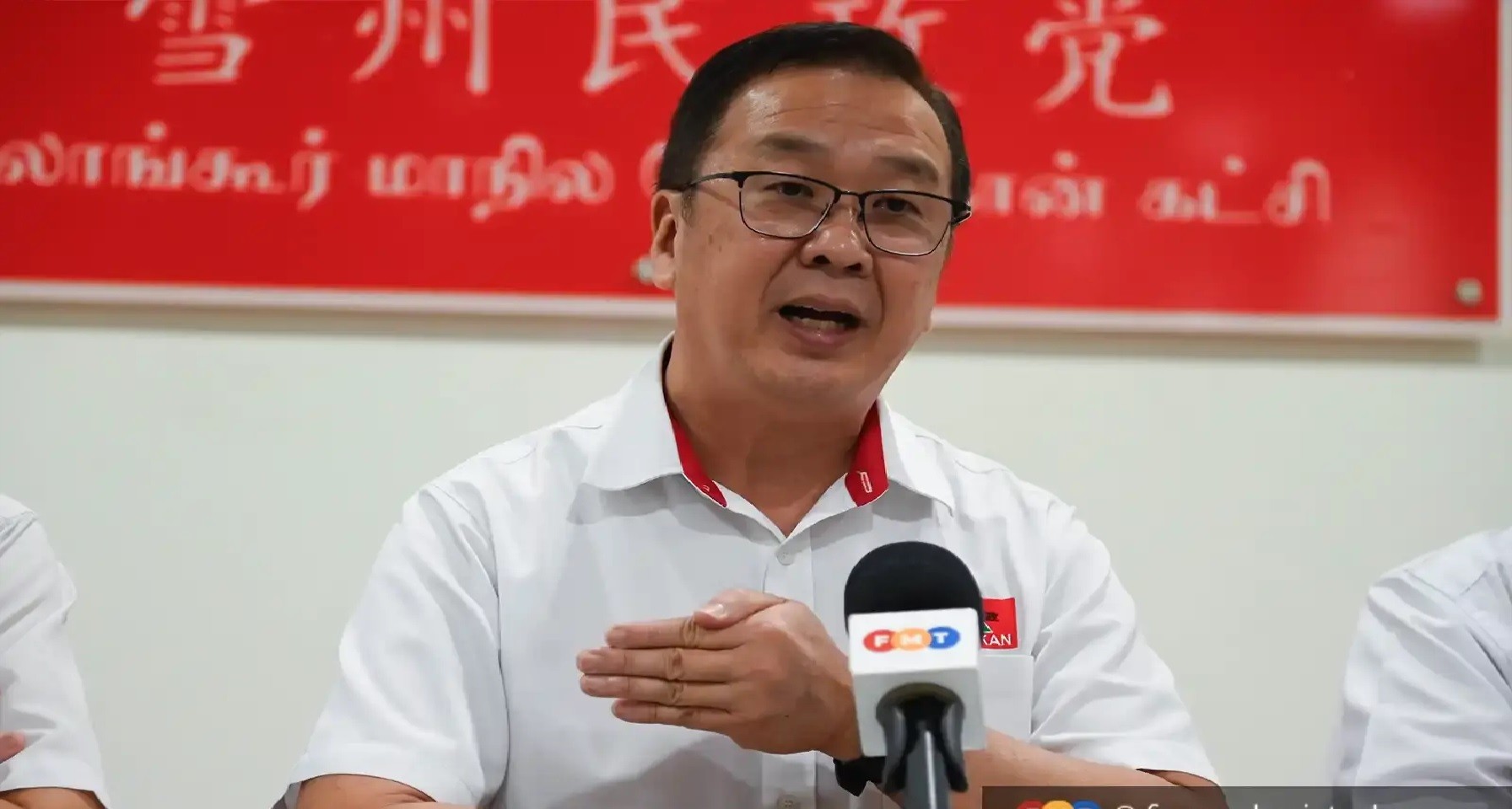 மலாய்க்கார்களின் ஆதரவு பாரிசான் நேஷனலுக்கு மாறுகிறது