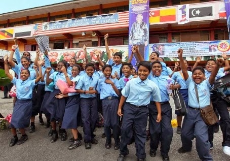 தமிழ் பள்ளிக்கான நிதி ஒதுக்கீடு