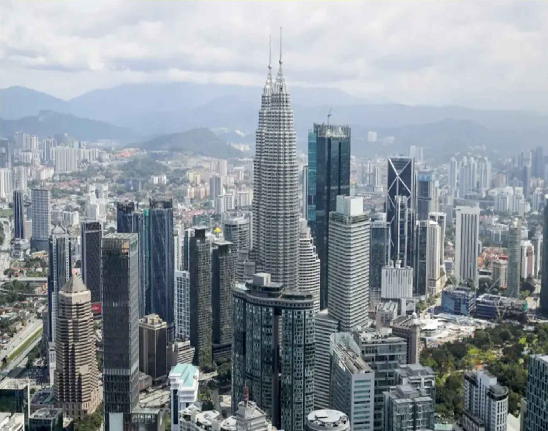 2028 ஆம் ஆண்டுக்குள் அதிக வருமானம் பெறுகின்ற நாடாக மலேசியா திகழும் / உலக வங்கி ஆருடம்