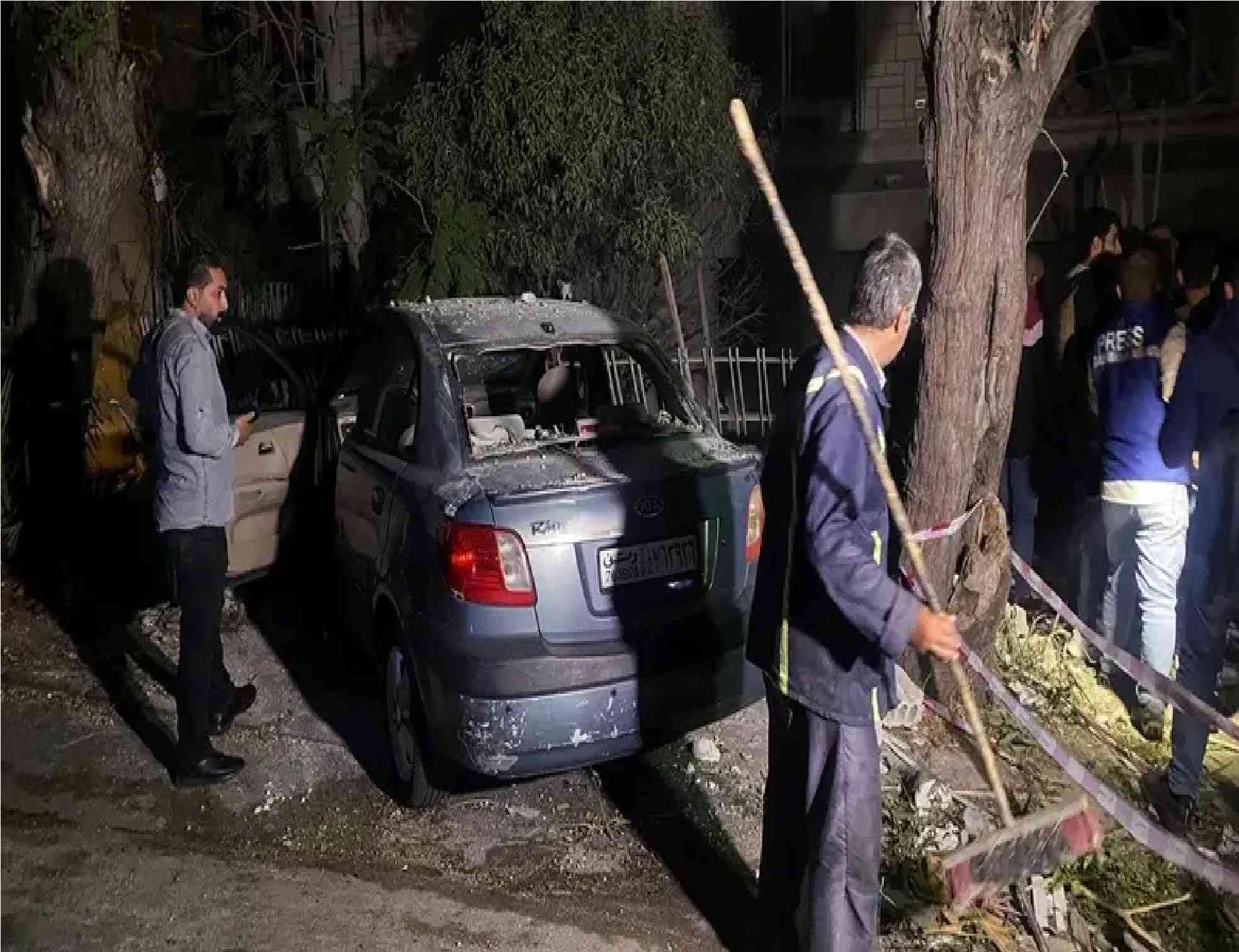 சிரியா ராணுவத் தளம் மீது இஸ்ரேல் வான்வழித் தாக்குதல்