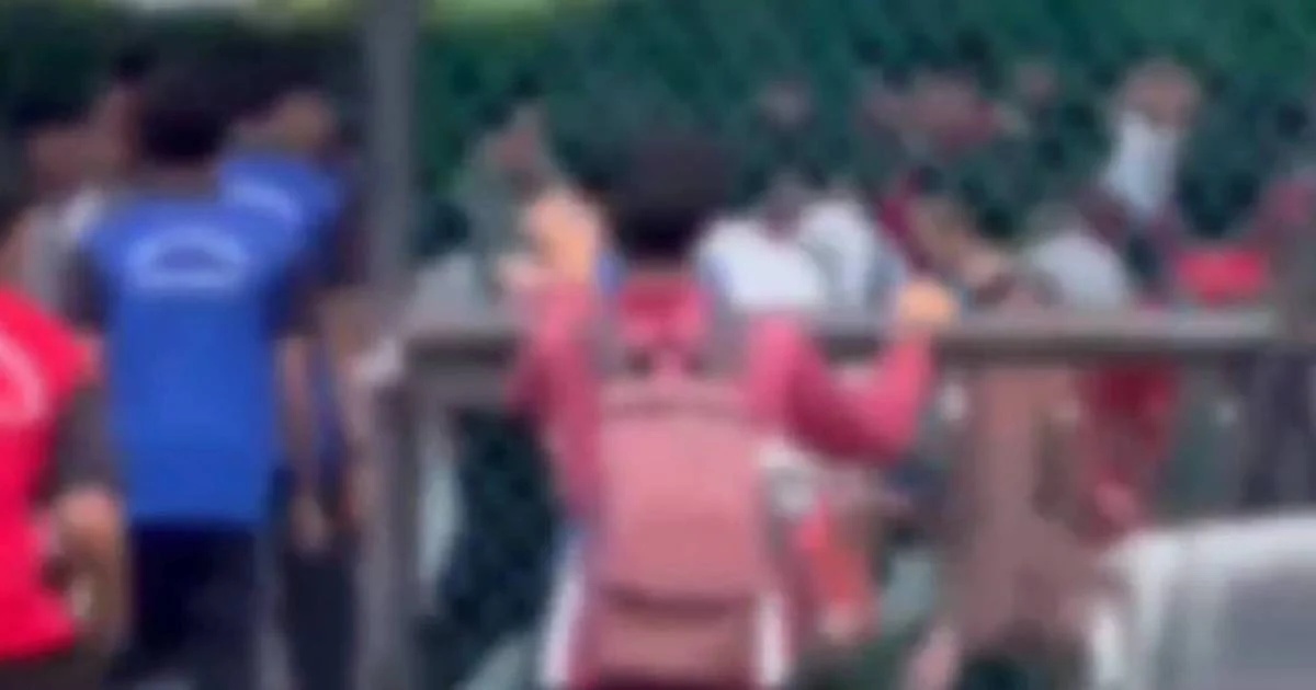 21 மாணவர்கள் கைது செய்யப்பட்டுள்ளனர்