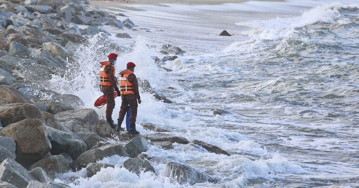 மழை காலத்தில் கடற்கரை நடவடிக்கைளில் ஈடுபடுவதை தவிர்ப்பீர்