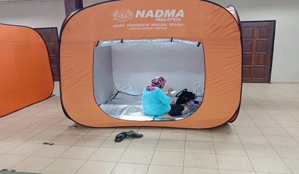 துயர் துடைப்பு மையம் இன்று காலை 10 மணிக்கு மூடப்பட்டது