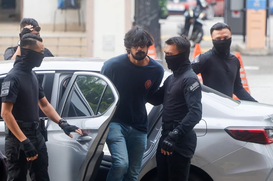 யூசுப் ராவுத்தரின் வழக்கு உயர் நீதிமன்றத்திற்கு மாற்றம்