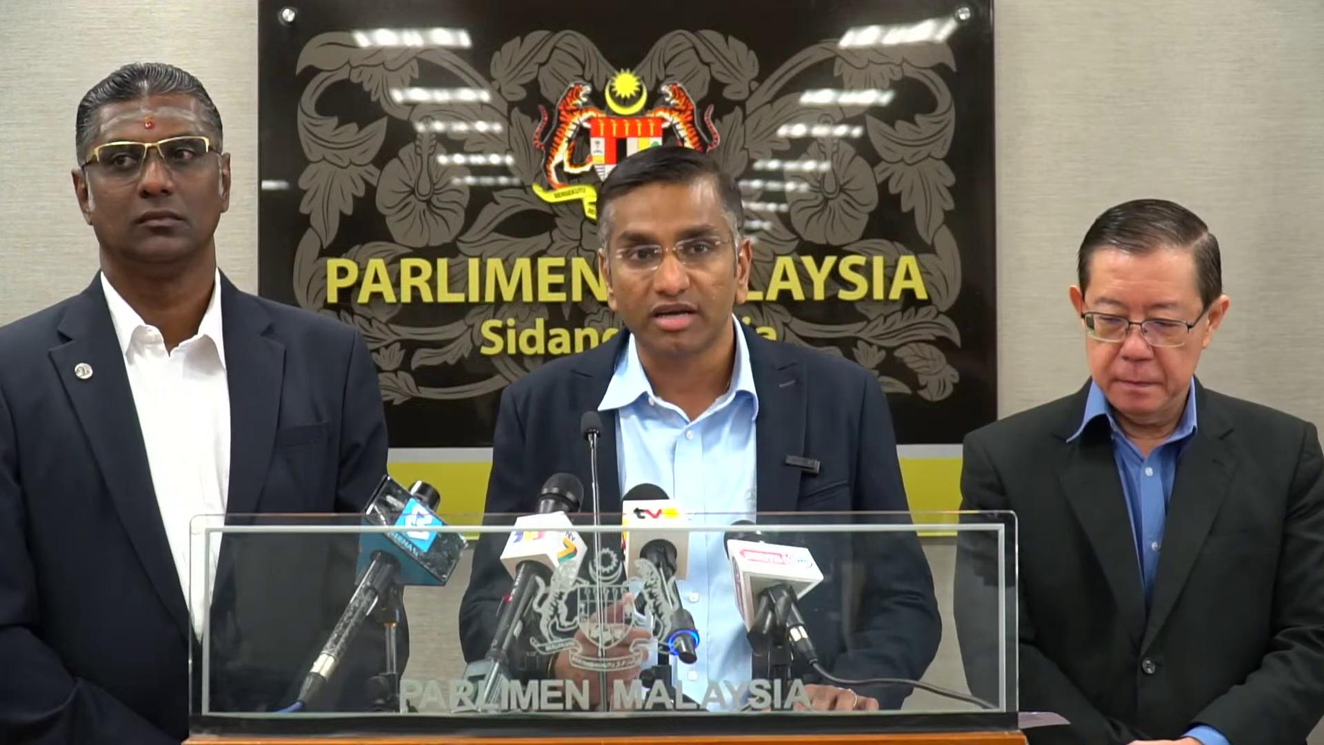 பொதுச் சேவைத் துறை ஊழியர்களின் வேலை நேர மாற்றம் – கூடுதல் வேலை நேரத்தால் கவலையில் தாதியர்கள் ?