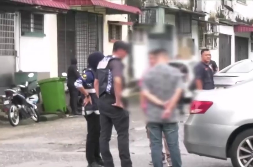 பொது மக்களின் உதவியை நாடியுள்ளது போலீஸ்