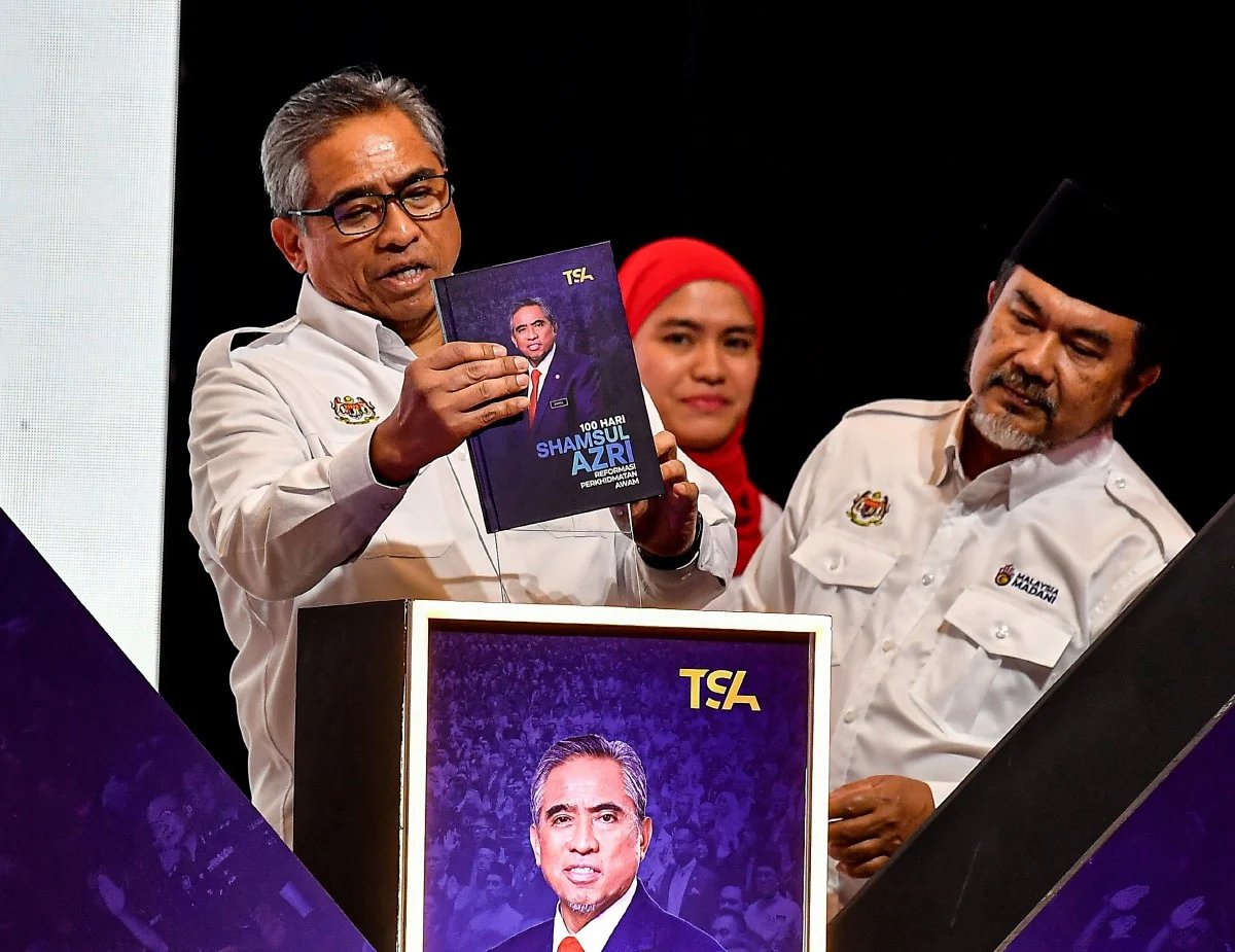 நான்கரை நாட்கள் வேலை நாள் குறித்து நன்கு ஆராய வேண்டும்