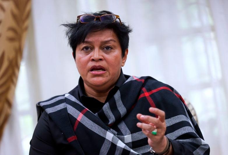 சட்ட மற்றும் சீர்திருத்தம் அமைச்சர் Datuk Seri Azalina Othman Said னின் நியமனம்