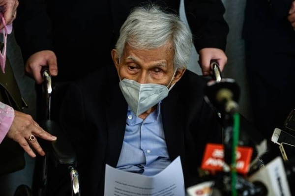 முன்னாள் நிதி அமைச்சர் டாயிமின், வெளிநாட்டு சொத்துக்கள் மீது பாய்ந்தது SPRM- மின் கழுகுப்பார்வை