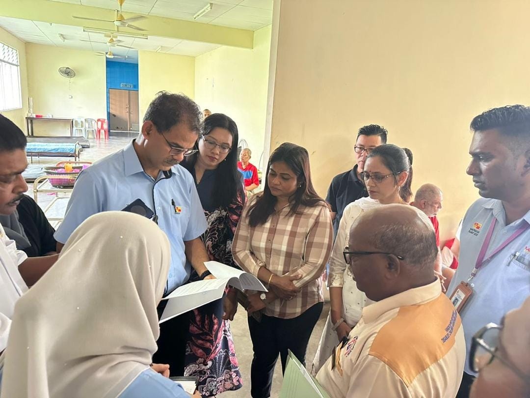 மனவளர்ச்சிக்குன்றிய சிறார்களின் மையத்தின் பிரச்னைக்கு தீர்வு கண்டார் பாப்பாராய்டு