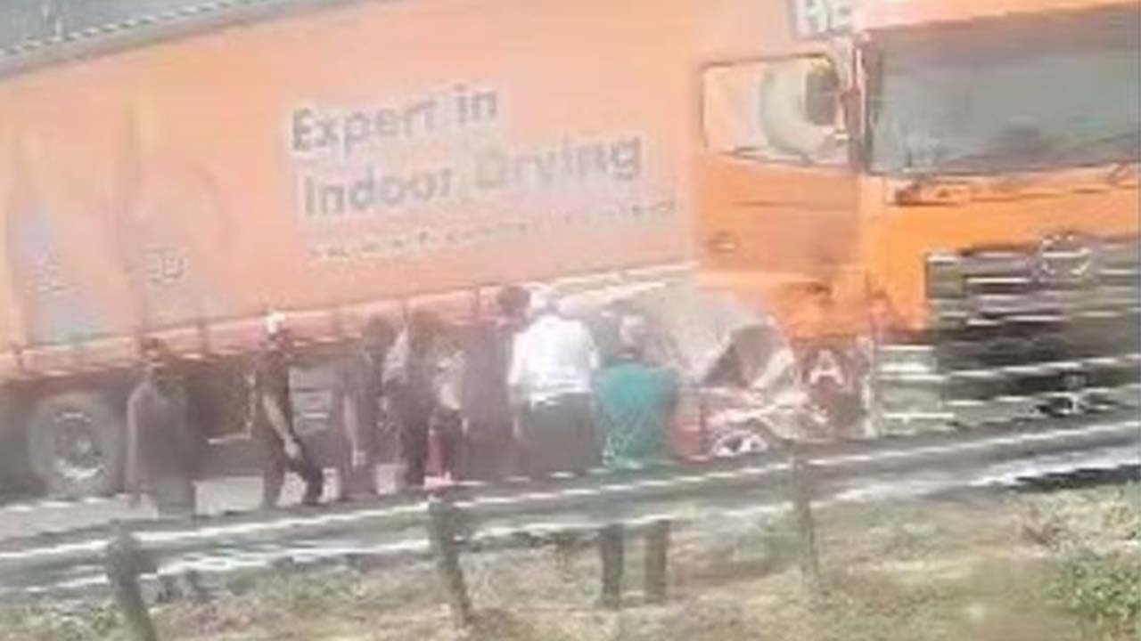 ஒருவர் உயிரிழந்ததோடு ஐந்து பேர் படுகாயமடைந்துள்ளனர்