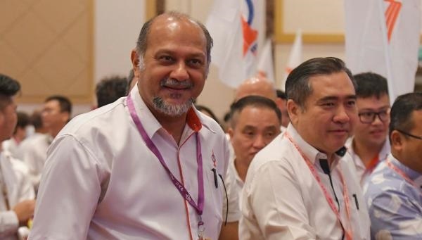 கோபிந்த் சிங், அமைச்சர் பதவியிலிருந்து விலக வேண்டியதில்லை