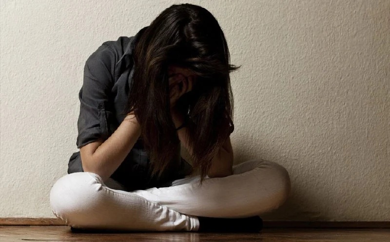 14 வயது மாணவி பாலியல் பலாத்காரம் : நான்கு இளைஞர்கள் கைது