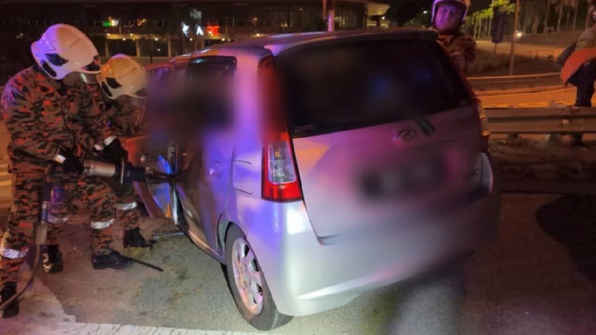 கோரசாலை விபத்தில் கர்ப்பிணிப் பெண் உட்பட மூவர் பலி