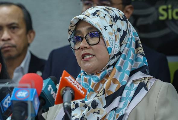 எச்.ஆர்.டி. கோர்ப் மீண்டும் விசாரணைக்கு அழைப்பு