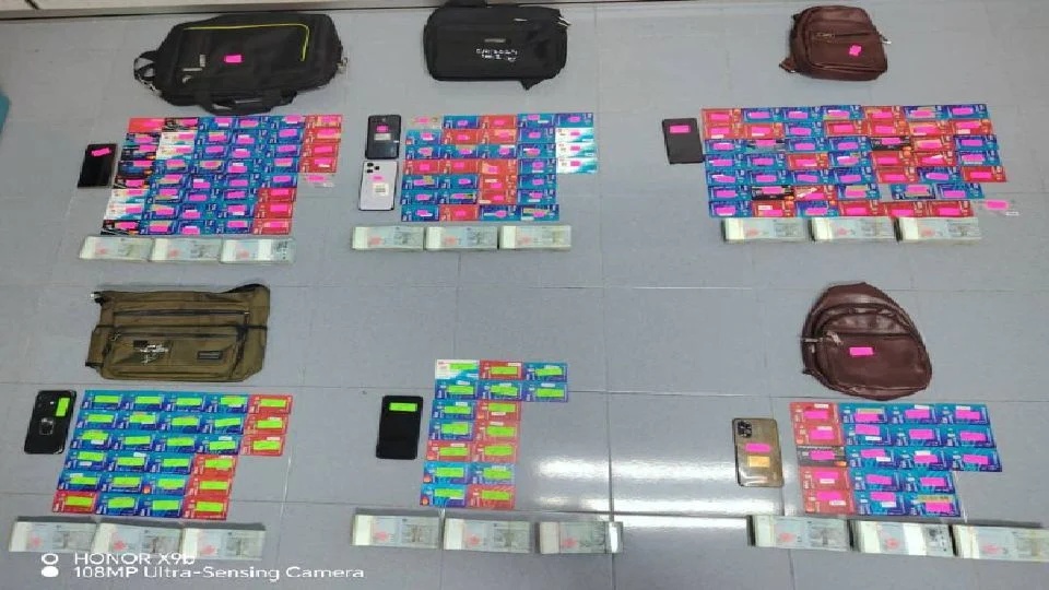 வட்டி முதலைகளாக செயல்பட்ட வங்காளதேசிகள் கைது