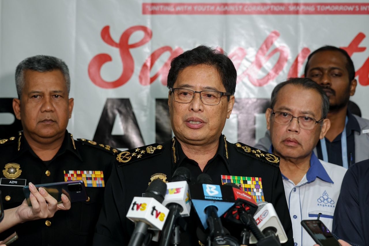 எச்.ஆர்.டி. கோர்ப். பிற்கு எதிரான விசாரணை முடிவடையவில்லை