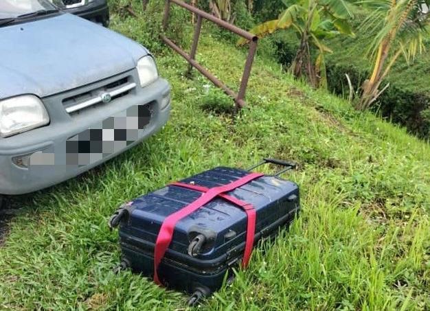 பயணப்பெட்டிக்குள் சடலம், இன்னும் அடையாளம் காணப்படவில்லை