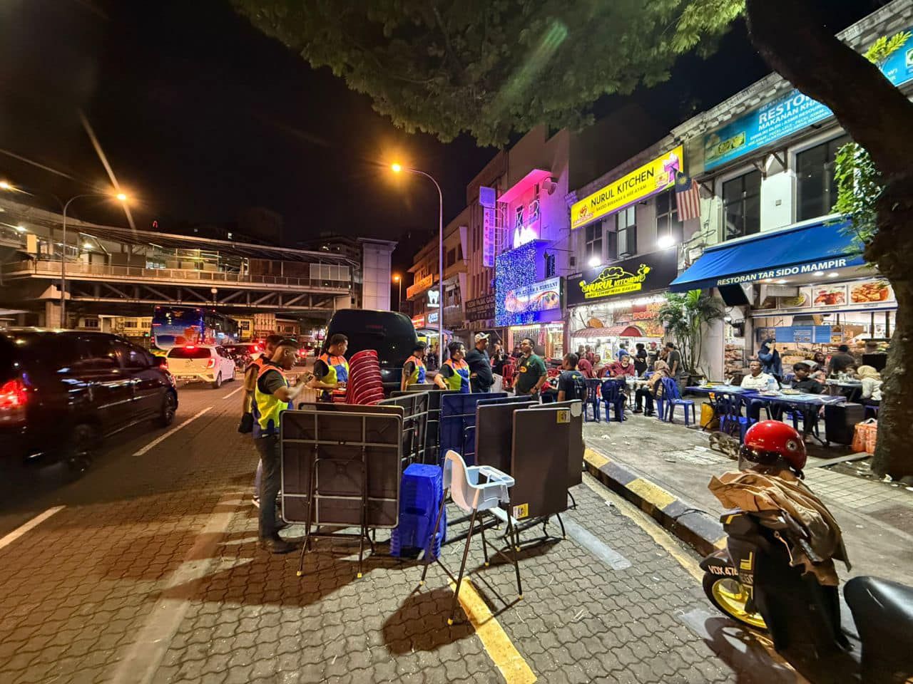 பல்வேறு பகுதிகளில் பறிமுதல் செய்து அகற்றியுள்ளது