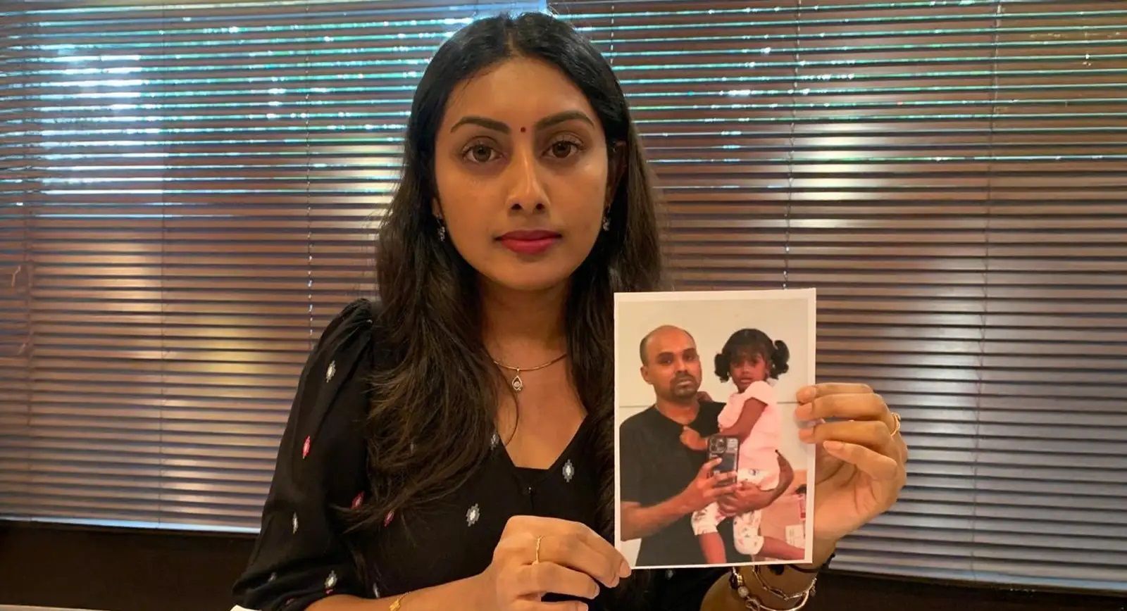 பிரிந்து வாழும் கணவரை கைது செய்யுமாறு மாது கோரிக்கை