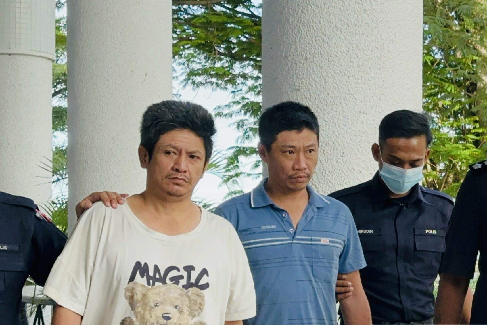 நகைகளை கொள்ளையிட்டதாக இருவர் மீது குற்றச்சாட்டு