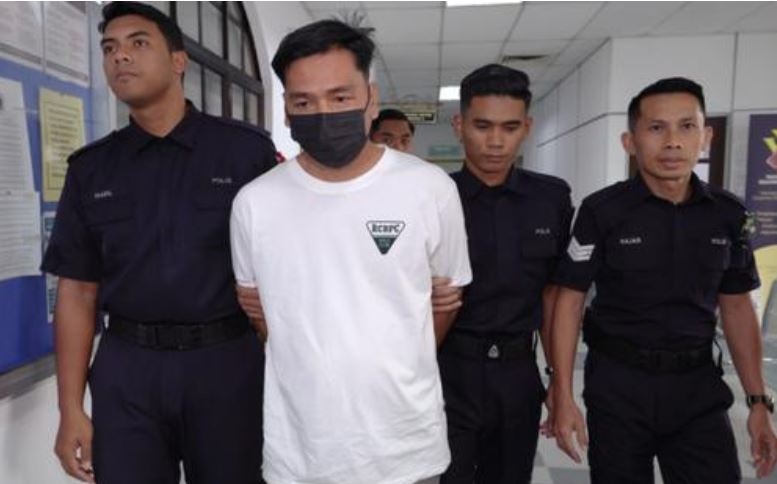 முன்னாள் மனைவியை அடித்த வியாபாரிக்கு பத்து ஆண்டு சிறை