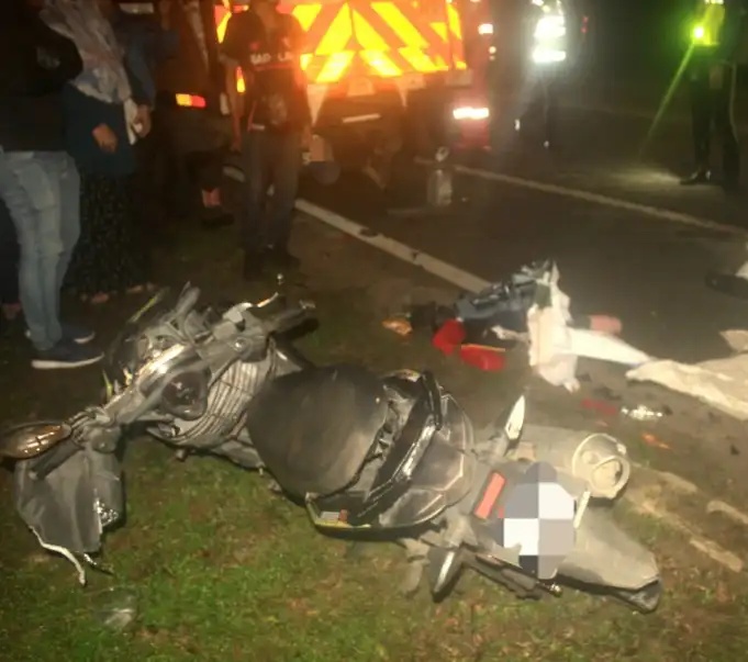 லோரியில் மோதி, தொழிற்சாலை ஊழியர் பலி