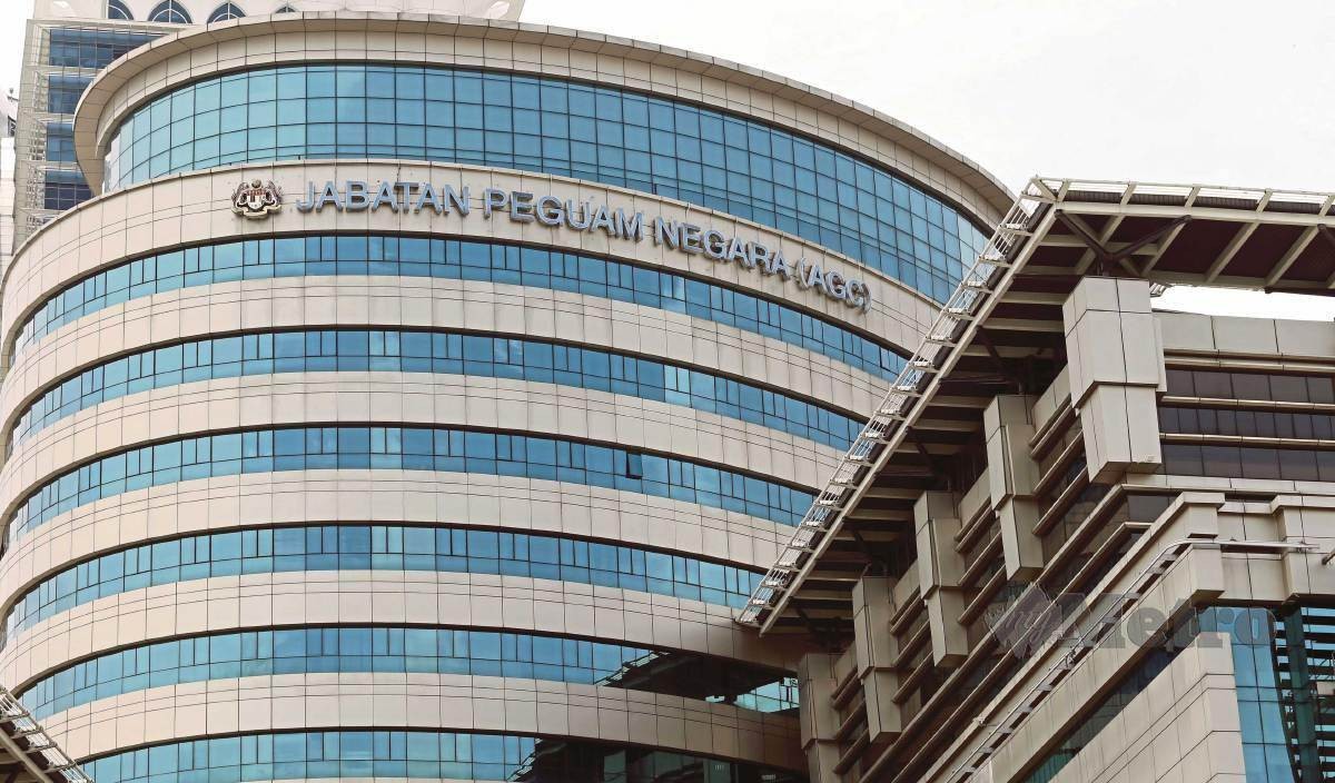 சட்டத்துறை இலாகாவின் நம்பகத்தன்மை கேள்விக்குறியாகியுள்ளது : மூடா