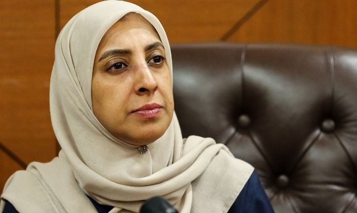 ஜாஹிட்டிற்கு எதிரான மேல்முறையீட்டை ஏன் மீட்டுக்கொண்டீர்கள்? எஸ்பிஆர்எம்.முன்னாள் தலைமை ஆணையர் லத்திபா கோயா கேள்வி