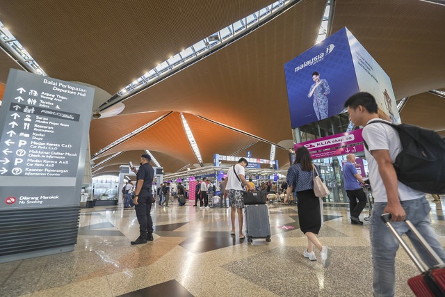 விமானப் பயணத்திற்கான 499 உதவித்தொகை திட்டம் தொடரும்