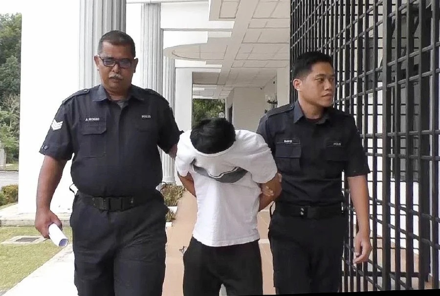 சிறார்கள் ஆபாச படங்கள்: பொறியிலாளருக்கு 6 ஆயிரம் ரிங்கிட் அபராதம்