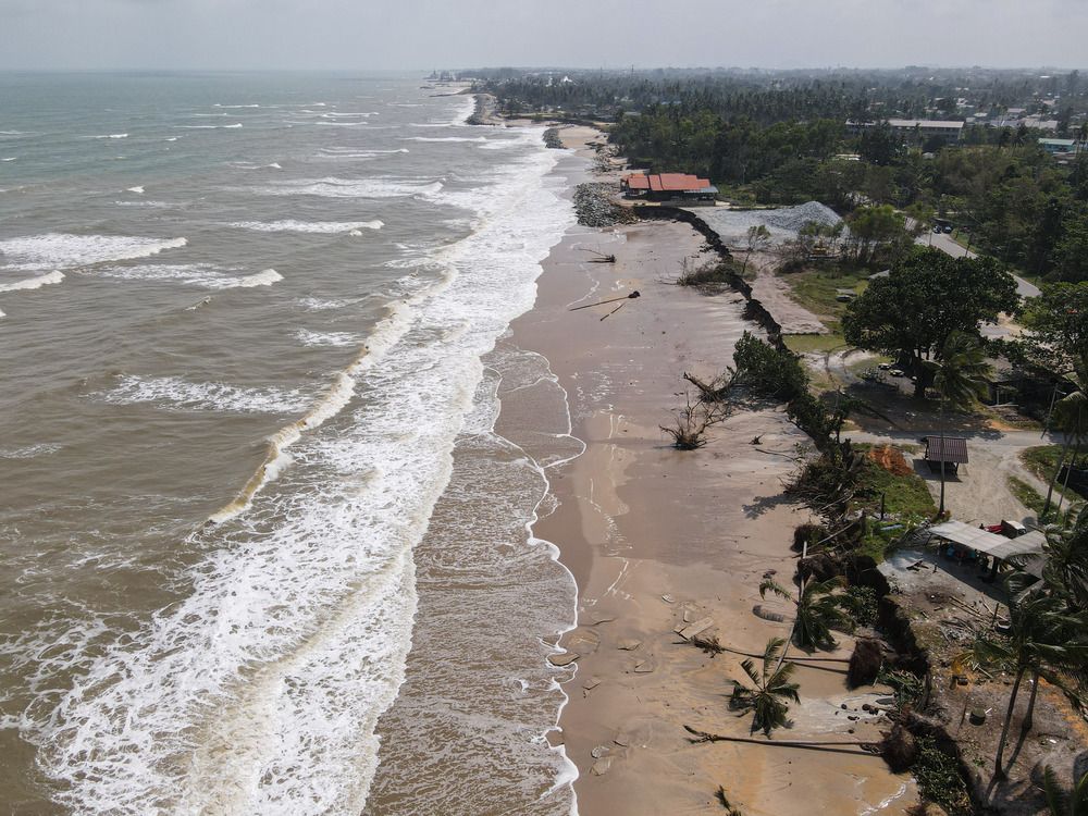 கடற்கரையோரப் பகுதிகளில் கடல் நீர் மட்டம் உயர்ந்து வெள்ளம் ஏற்படலாம்