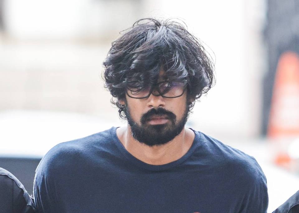 குற்றச்சாட்டை அகற்றக்கோரி யூசோப் ராவ்த்தர் மனு