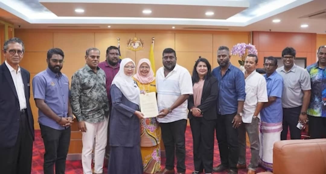 தேவி ஸ்ரீ பத்ரகாளியம்மன் ஆலயத்திற்கு அருகாமையிலேயே 4 ஆயிரம் சதுர அடியில் புதிய நிலம்