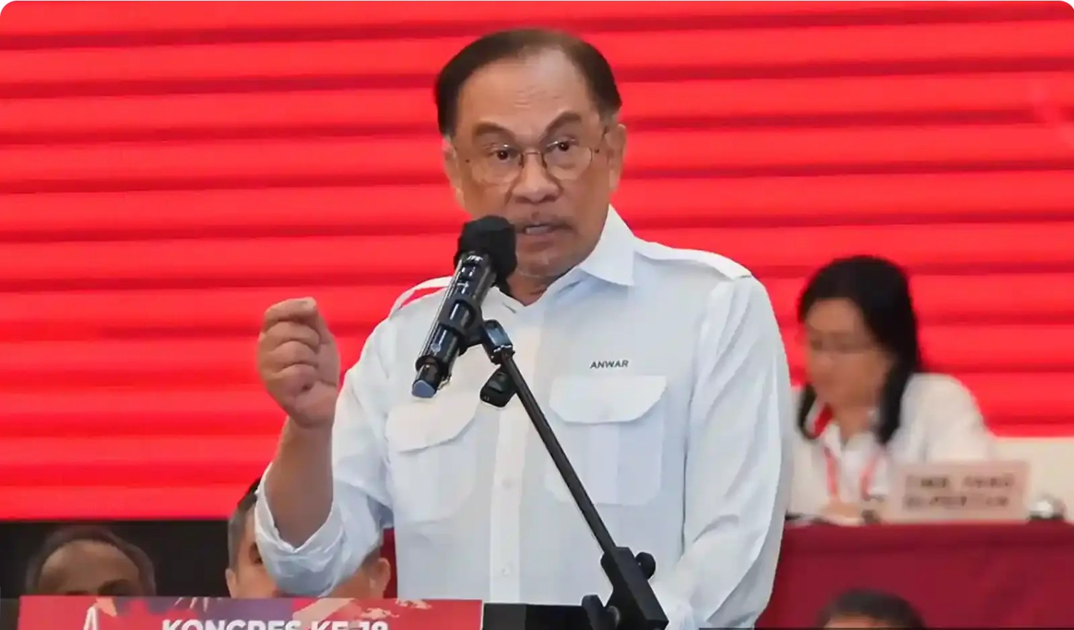 2 தவணைகள் மட்டுமே பிரதமர் பதவிக் காலம்! – ஆதரவைத் தெரிவித்தார் அன்வார் இப்ராஹிம்